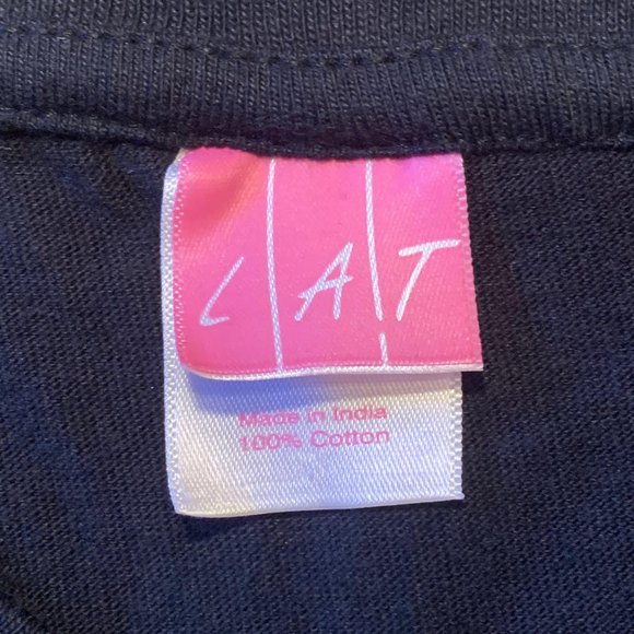 V-Neck “Kiss My Asphalt” T-Shirt - Picture 7 of 7